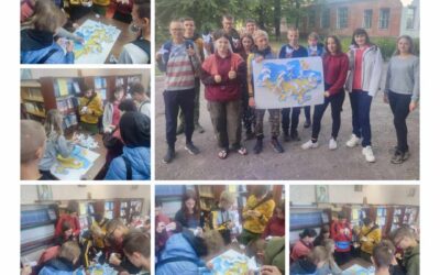 Сьогодні Міжнародний день миру ми в бібліотеці також говорили про мир у домівках, мир у родині, мир у світі, мир в Україні…
